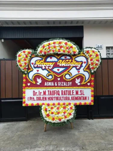 Papan Bunga Pernikahan pedurungan kidul